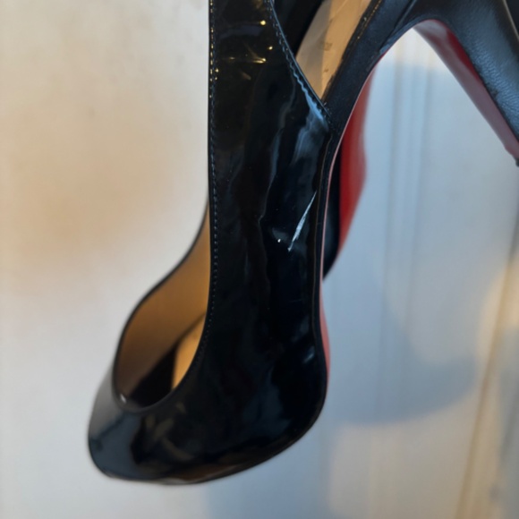 Christian Louboutin Slingbacks size 38 - Picture 4 of 6